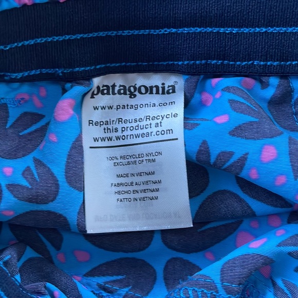 Patagonia Girls' Baggies Shorts 4" Unlined - Picture 7 of 11